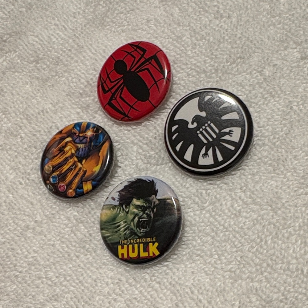 New Marvel Set of 4 Collectible Pins